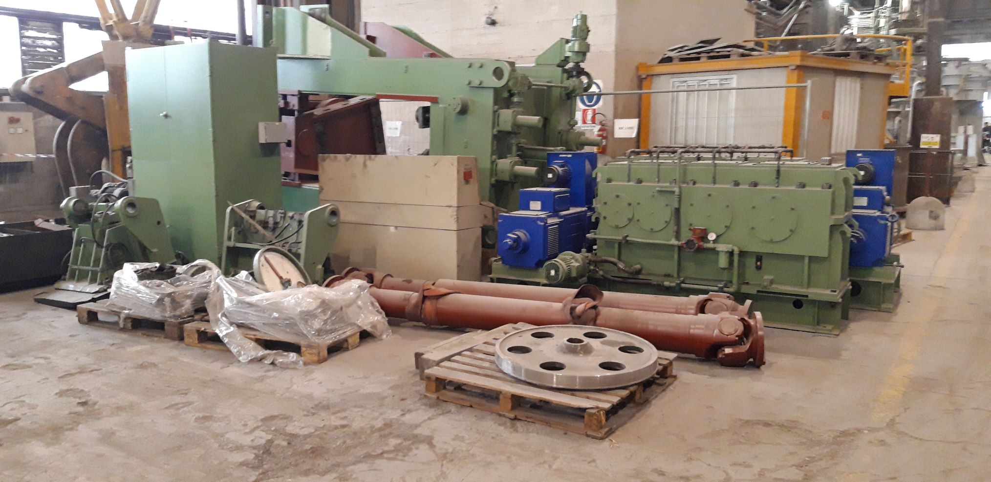 Raddrizzatrice barre a 2 rulli BRONX / Two roll bar straightening BRONX